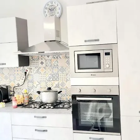 アパート Via Roma 35 *